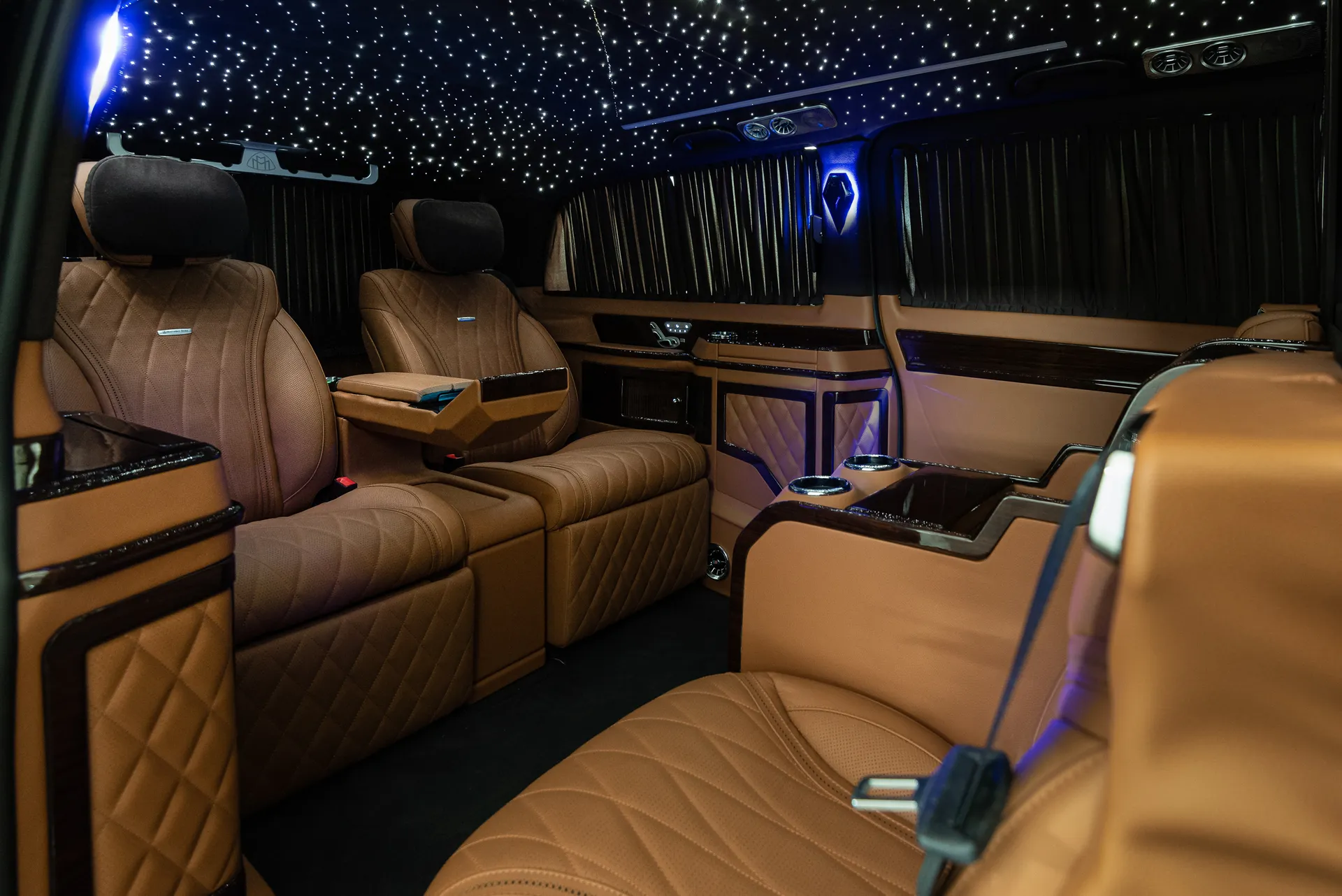 Limousine Service in Athens Greece
