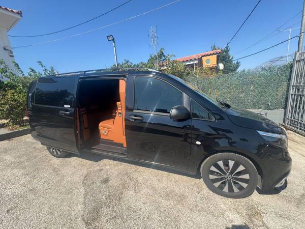 Mercedes Benz Vito Tourer (Raw Sienna) - Image 21